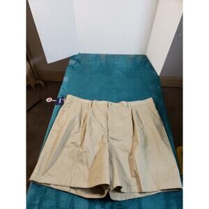 Basic Editions Shorts Sz 50 Mens Gray Chino Khaki Bermuda Cotton Flat Front NWT